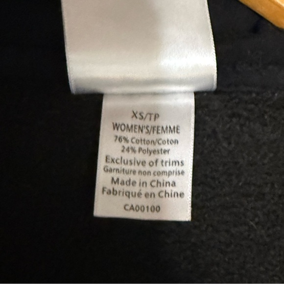 Olympic 2010 Vancouver 3/4 Zip Hoody Sweatshirt Black Womens XS - Picture 9 of 11